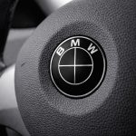 Insignia BMW negra de 45 mm para volante de Serie 1,2,3,4,5,6,7,8,X1,X2,X3,X4,X5,X6,X7,Z3,Z4