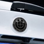 Insignia BMW PERFORMANCE I KNOW THAT MY FUTURE IS NOT JUST A DREAM M POWER de 82 MM para capó o maletero