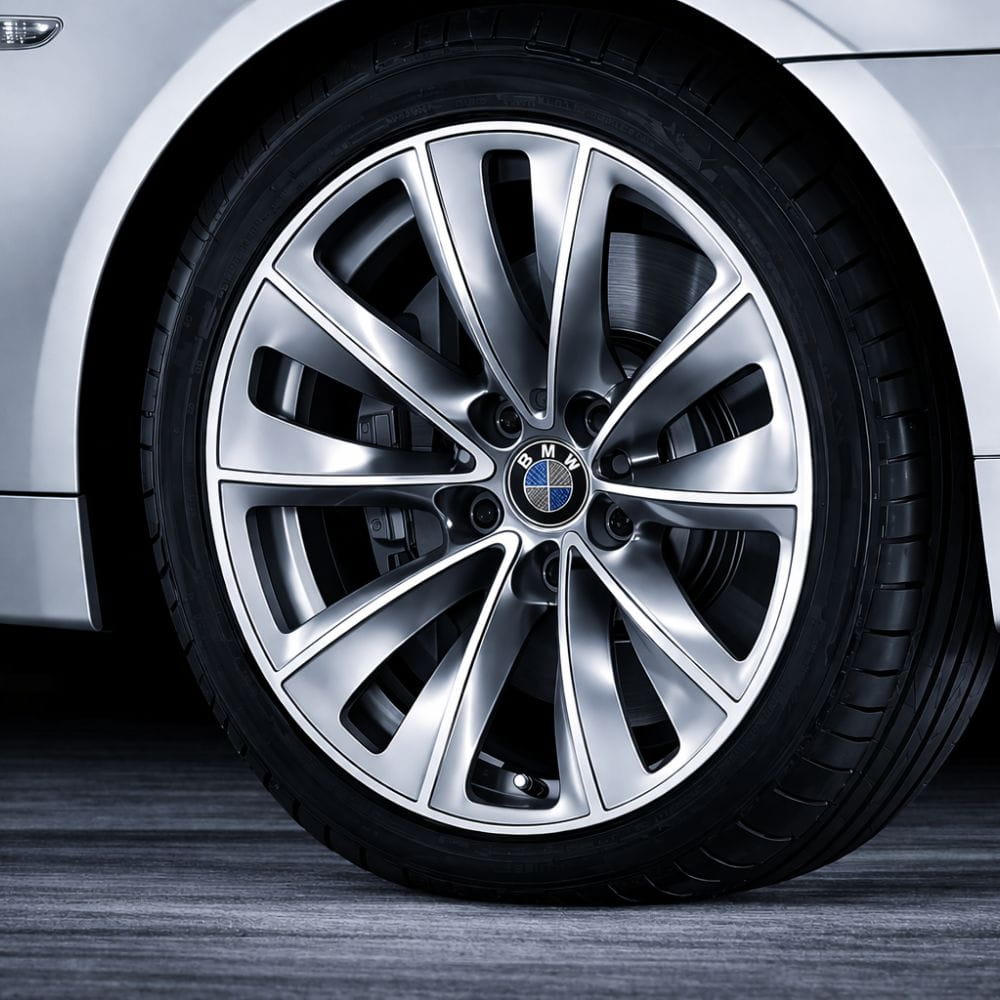 Tapa bujes carbono BMW 68 MM para centro de ruedas