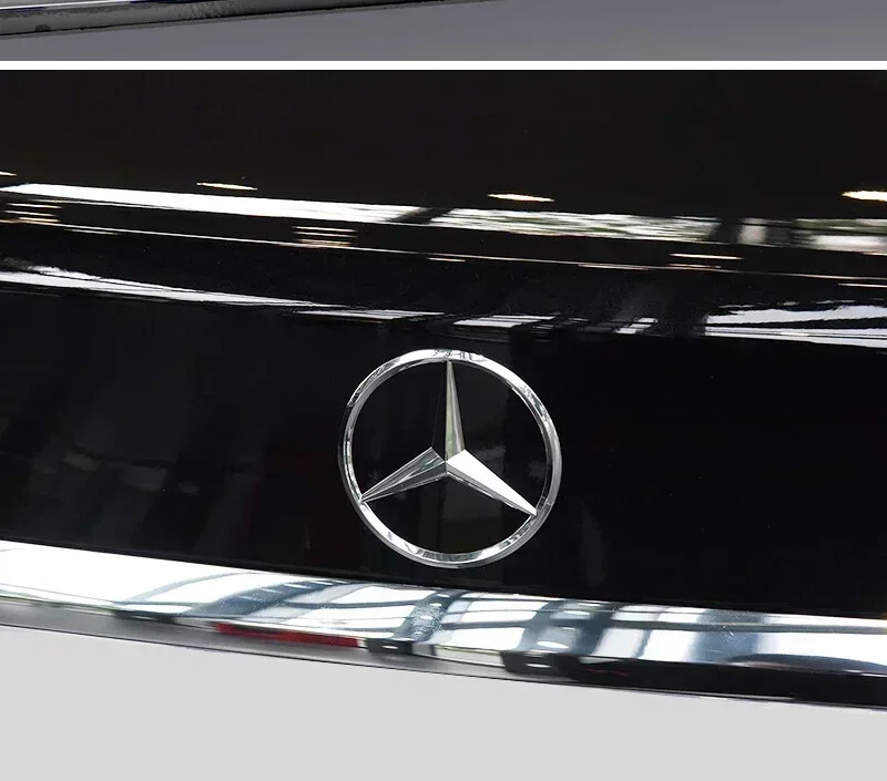 Emblema Mercedes para maletero