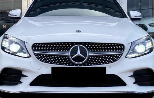 Estrella parrilla frontal Mercedes Benz