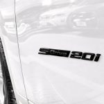 Emblema SDrive 20i negro brillo para maletero o lateral F48, U10, F48, F11, G01, G29