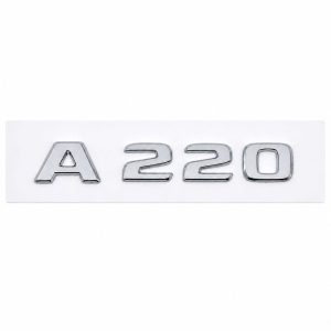 Insignia A220 cromada para portón trasero de Mercedes