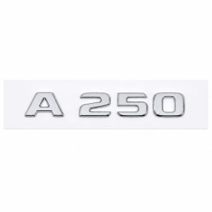 Insignia A250 cromada para portón trasero de Mercedes