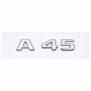 Insignia A45 cromada para portón trasero de Mercedes