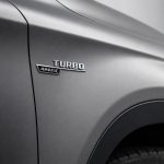 Emblema TURBO 4MATIC para aletas laterales cromado con AMG cromado