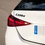 Emblema C220d color negro para la parte trasera de Mercedes Benz Clase C C220d
