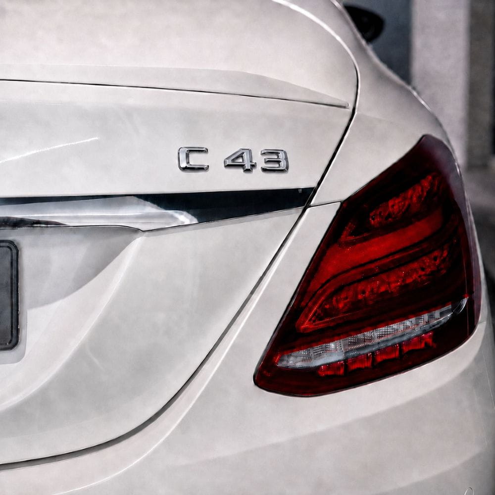 Emblema C43 color cromado para la parte trasera de Mercedes Benz Clase C C43 AMG