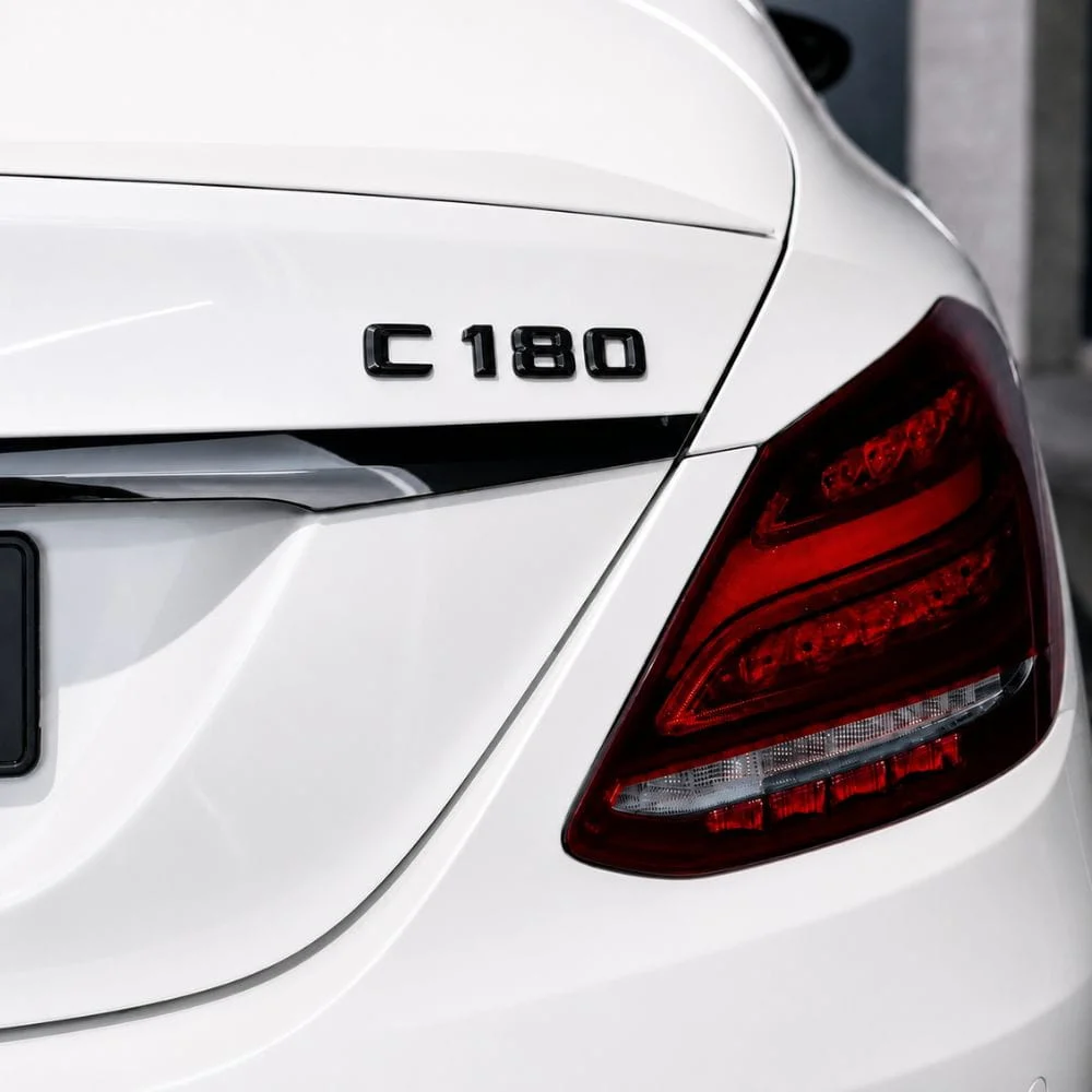 Emblema C180 color negro para la parte trasera de Mercedes Benz Clase C C180