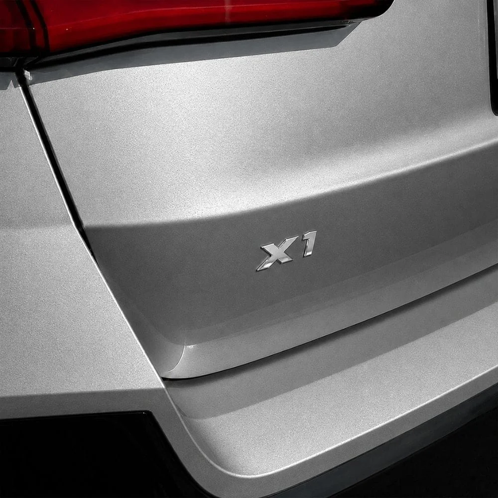 Emblema X1 cromado para portón trasero de BMW estilo M Lite