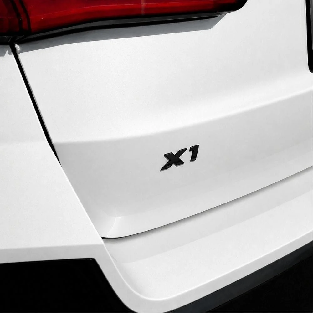 Emblema X1 negro para portón trasero de BMW estilo M Lite
