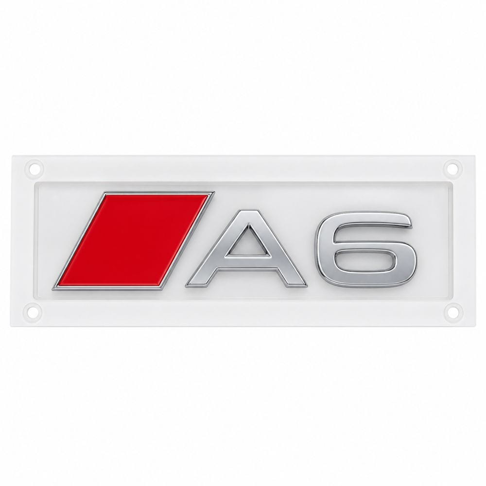 Insignia A6 cromada con recuadro rojo estilo S Line para portón trasero
