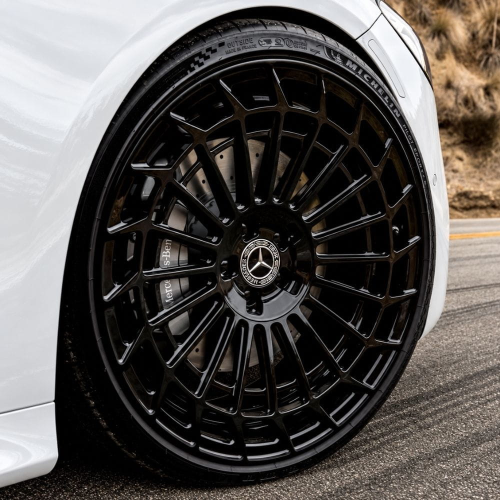 Adhesivos Mercedes con diseño de laurel negro de 60 mm para llantas Mercedes Benz