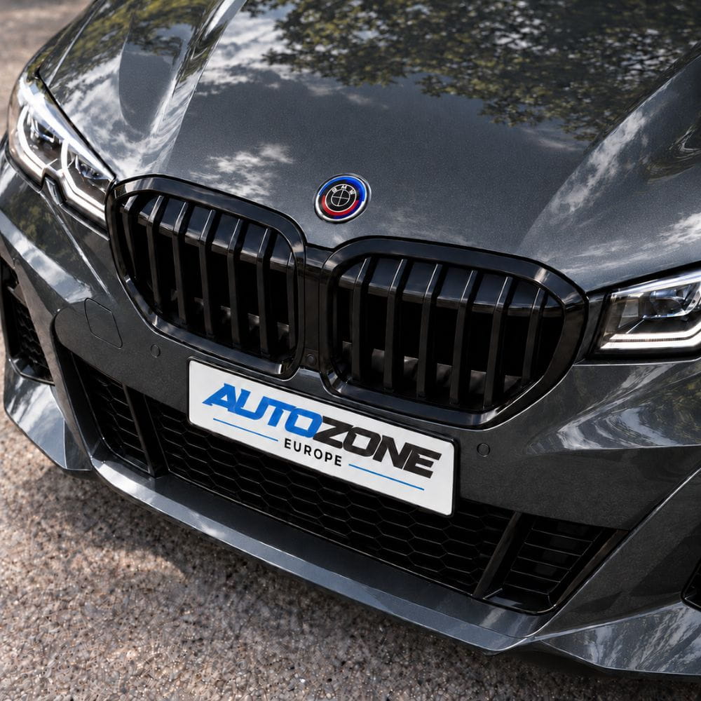 Kit de insignias conmemorativas 50 Aniversario en fibra de carbono negra para BMW Serie 3 G21 Touring.