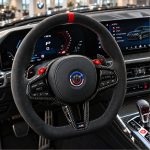 Kit de insignias conmemorativas 50 Aniversario en fibra de carbono negra para BMW M3 Touring G81.