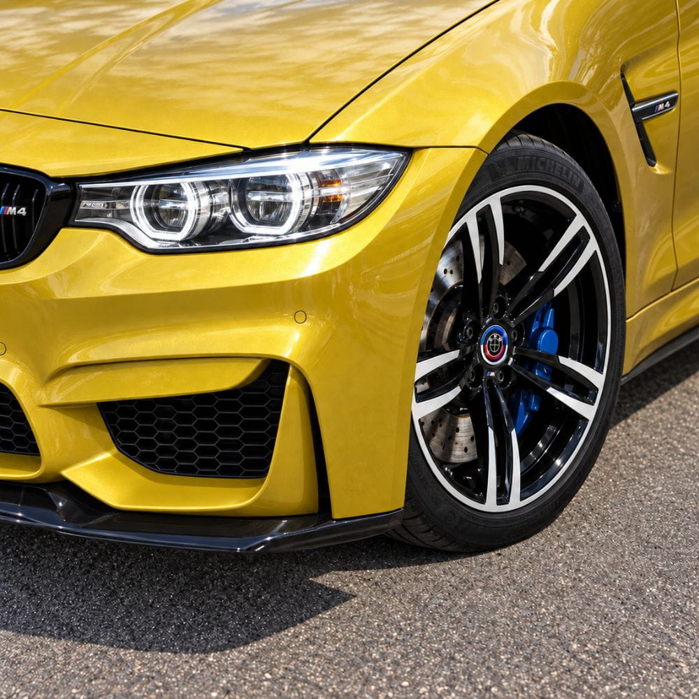 Kit de insignias conmemorativas 50 Aniversario en fibra de carbono negra para BMW M4 F82 Coupé.